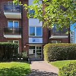 Ferienwohnung-47-Mit-Schwimmbad-Sauna-Residenz-Passat-Doese